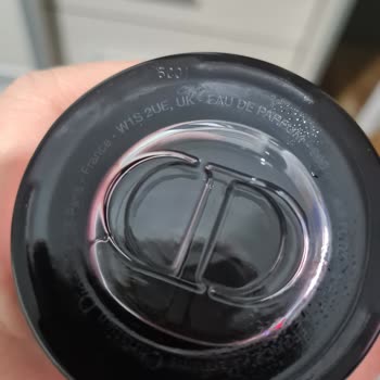 Kısa Kalıcılık Ve Orijinallik Şüphesi Nedeniyle Dior Sauvage Parfüm İadesi Talebi