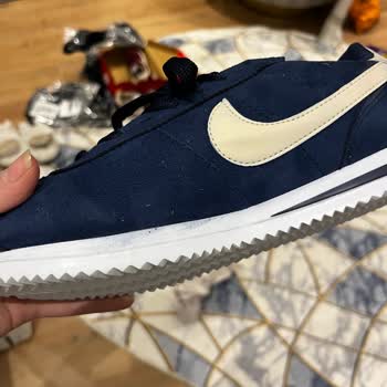 Nike Cortez Renk Yanlışlığı Ve İptal Talebine Rağmen Kargo Gönderildi