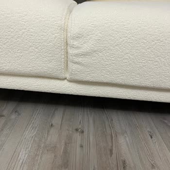 Koltuk Takımı Kumaşı Hızla Sarktı, Mağaza Cevap Vermedi Ve Tam Geri Ödeme Talebi