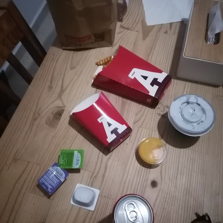 Trendyol Yemek Arby’s Siparişinde Hamburger Eksikliği Ve Çözüm Talebi