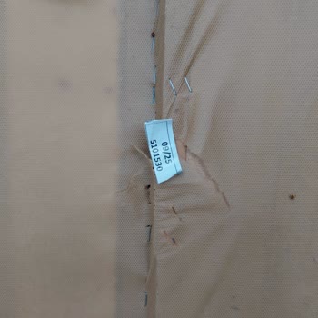 Sıfır Koltuk Takımı Alındı, Teşhir Ürün Gönderildi Ve Değişim Reddedildi