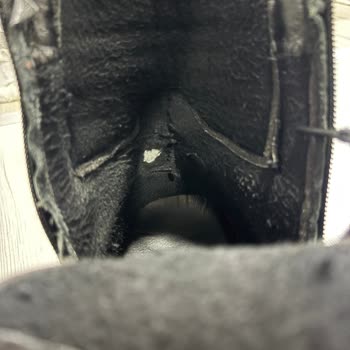 İnci Deri Botun Kısa Sürede Deformasyonu Ve Garanti Reddi