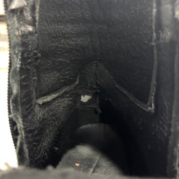 İnci Deri Botun Kısa Sürede Deformasyonu Ve Garanti Reddi