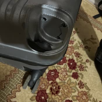 Pegasus Bagaj Hasarı Çözülmedi, Müşteri Onarım Ve Tazminat İstiyor