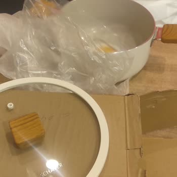 Defolu Tencere Setinde Parça Parça Gönderim Teklifi, Tam Değişim Veya İade Talebi