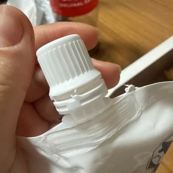 Açık Kapaklı Ve Sızdıran Yüz Temizleme Jeli İçin İade Talebi