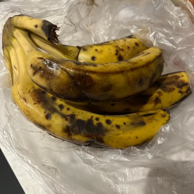 Şok Market Online Siparişinde Eksik Gramajlı Domates Ve Çürük Muz İçin İade Talebi