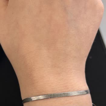 Kısa Sürede Kararan Ve Kırılan Gümüş Bileklikler İçin İade Talebi