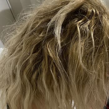 Yanıltıcı Fiyat Ve Saç Hasarı: Saygısız Tutum