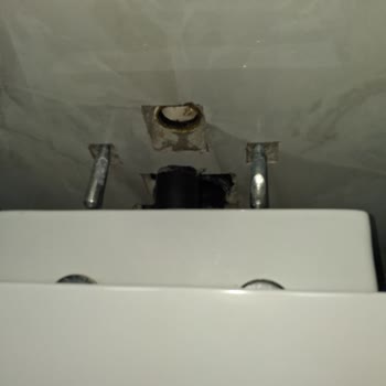 Alyanlı Asma Klozetin Fayans Üzerine Düşmesi Ve Sadece İki Ay Kullanılabilmesi