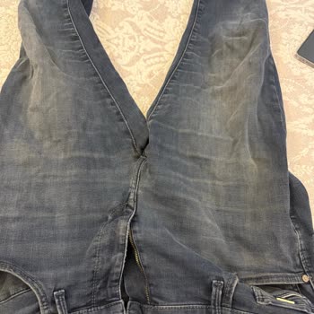 Mavi Pantolonlarda Renk Solması Ve Değişim Talebi