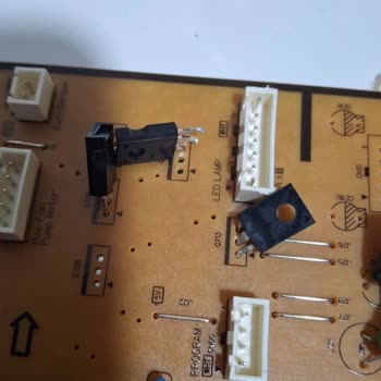 Samsung Buzdolabı Servisinde Yanıltıcı Ücret ve Şeffaf Olmayan Açıklama