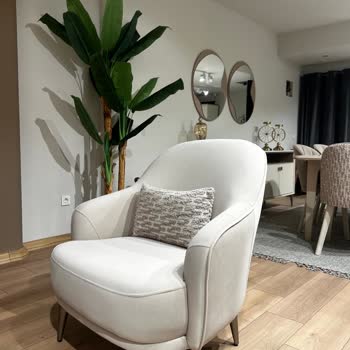 Konfor Mobilya Teşhir ve Defolu Mobilya Gönderildi, Satıcı İade Yapmayı Reddetti