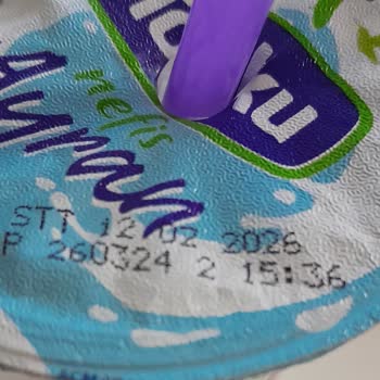 Yemeksepeti Bozulmuş Ayran Ve Dökülen Soslar İçin Tam İade Talebi!