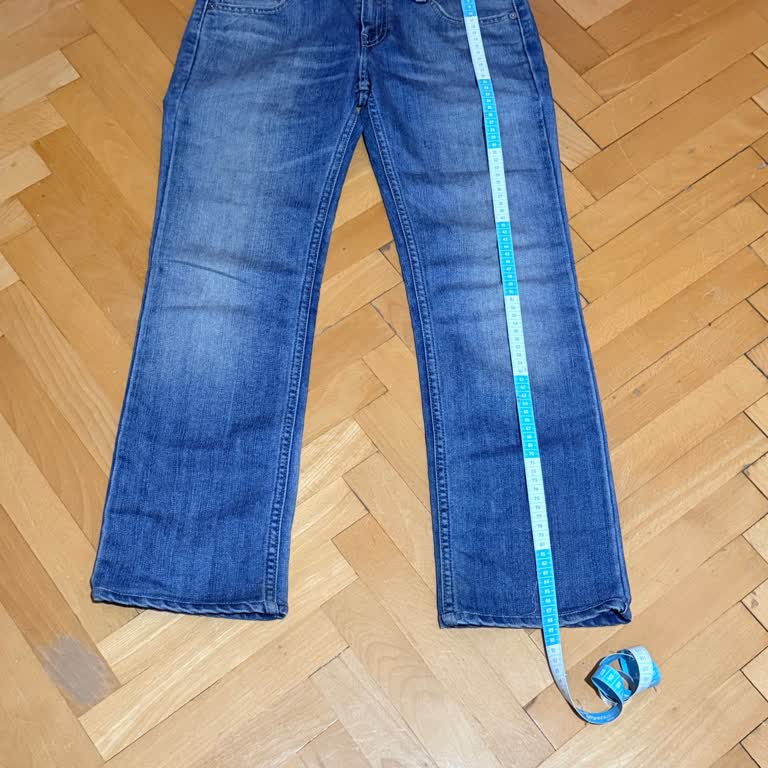 Yanıltıcı Ürün Bilgisi, Yırtık Pantolon Ve İade Onay Hatası