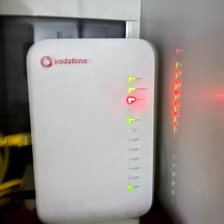 Vodafone Net Modem Değişikliği Zorunluluğu Ve İnternet Kesintisi Hakkında Çelişkili Bilgilendirme