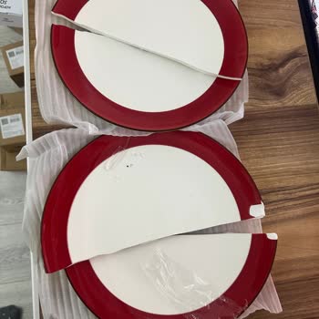 Karaca Züccaciye Kırık Ürünler Ve Yetersiz Müşteri Hizmetleri Nedeniyle Hızlı Değişim İsteği