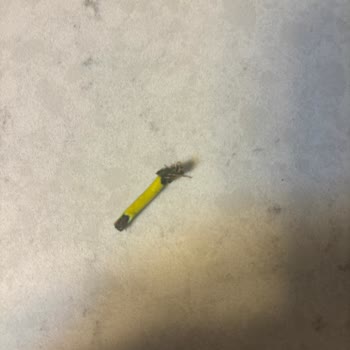 A101 Şubesindeki Nimet Ispanaklı Rulo Börekte Plastik Kablo Parçası Çocuğun Boğazına Takıldı