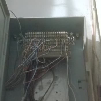 Yeni Adresimde Altyapı Yok Diyor, Kapasite Dolu Diyerek Bekletiyor