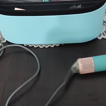 Patlayan Kablosu Ve Sorumluluk Reddiyle Dyson Airwrap Güvenlik Riski