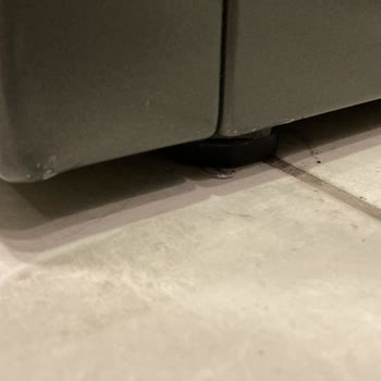 Arızalı Çamaşır Makinesinin Hasarlı Olarak Geri Getirilmesi Ve Sıfır Değişim Talebi