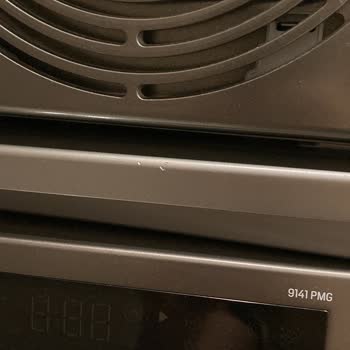 Arızalı Çamaşır Makinesinin Hasarlı Olarak Geri Getirilmesi Ve Sıfır Değişim Talebi