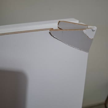 Hasarlı Parçalar Nedeniyle Montaj Gecikmesi Ve Ücretsiz Değişim Talebi