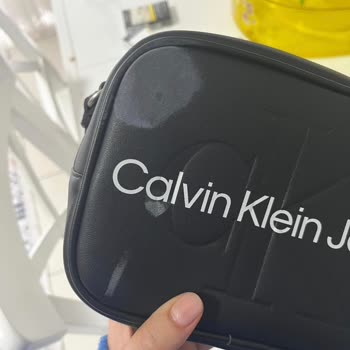 Calvin Klein Çantasının Kolonya İle Renk Değişimi Ve Trendyol'un Tüketici Hatası Reddi