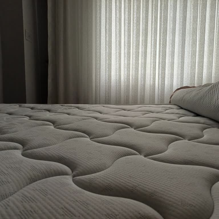 Grand Comfort 5 Zone Yatağında Çökme Ve Bel Ağrısı Nedeniyle Değişim Talebi