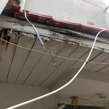 İnternetim 15 Gün Boyunca Kesik, Kablo Bağlantısı Yapılmadı Ve Mağduriyet Artıyor