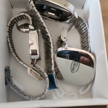 Çift Kol Saati Çizik Ve Kırık Geldi, Destek Hiç Yanıt Vermedi