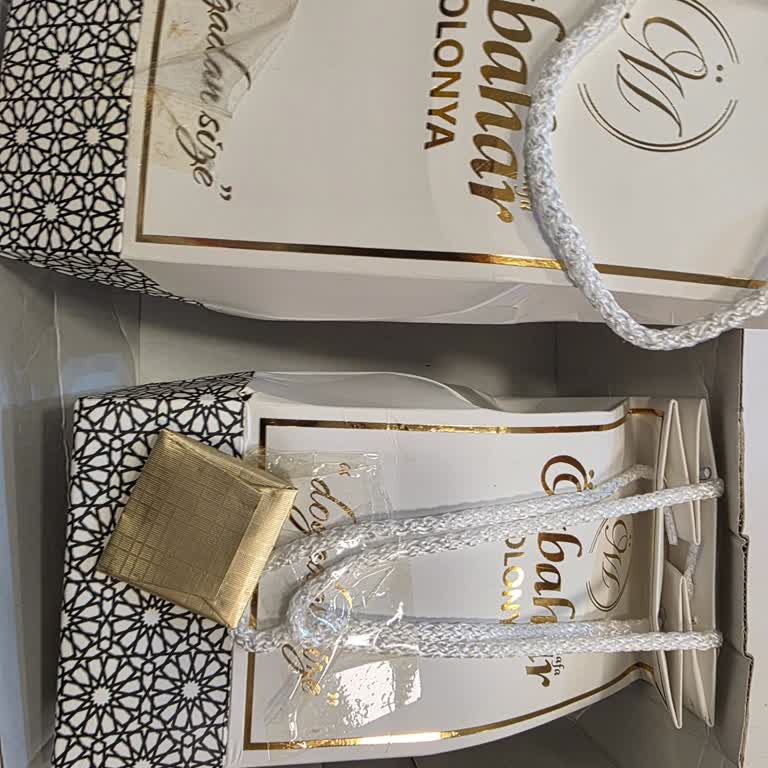 Etiketsiz Çikolata Gönderimi Ve Haksız İade Reddi