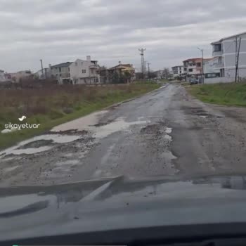 Marmaraereğlisi Belediyesi Yeniçiftlik Mahallesi Yolların Bozukluğu!