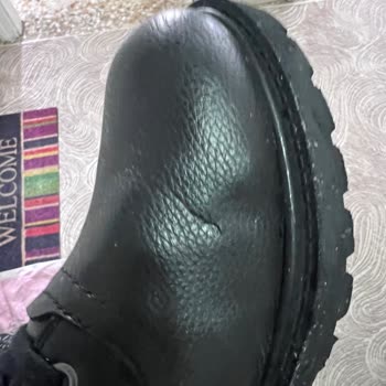 Ayakkabının 25 Günde Yırtılması Ve Açıklamasız İnceleme Sonucu