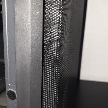 Hawk Gaming Chair Hasarlı Kasa Ve Kırık GPU Slotu İade Edildi