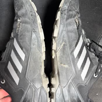 Adidas Terrex Swift R3 GTX Ayakkabısının Hızlı File Aşınması Ve Düşük Kalite Şikayeti