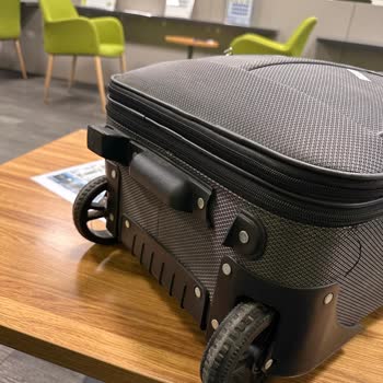 Pegasus Uçuşumda Hasarlı Kabin Valizine Rapor Düzenlenmedi, Yardım Reddedildi