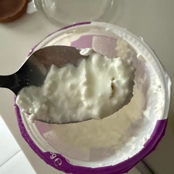 Migros'tan Yoğurdun İçinde Yabancı Madde