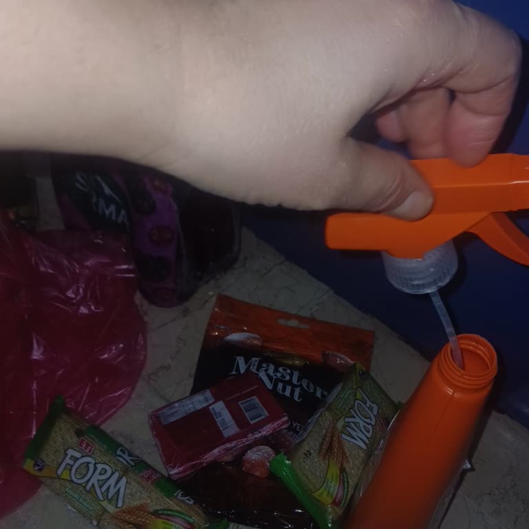 Deterjan Patlaması Ürünleri Zarar Gördü Ve Müşteri Hizmetleri Yardımsız Bıraktı