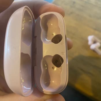 JBL Wave Beam 2 Kulaklık Şarj Bölgesi Yanması Ve Aşırı Isınma