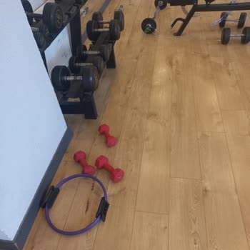 Bizz Towers Spor Salonunda Güvenlik Riski Ve Bakımsızlık Acil Düzeltme Gerekiyor