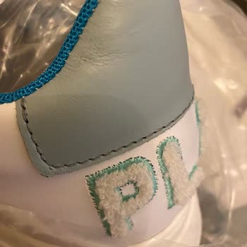 Boyner'den Kullanılmış Ayakkabı Ve Yanlış Kot Pantolon Gönderimi