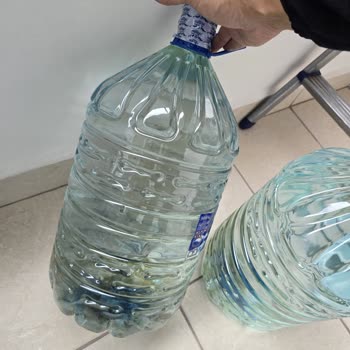 Açılmamış Damacana Suyunun Kalitesinin Bozulması Ve Sağlık Riski