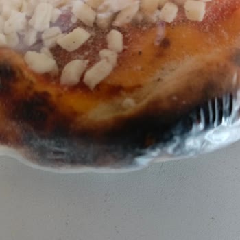 Yanmış Dondurulmuş Pizza İçin Ürün İadesi Talebi