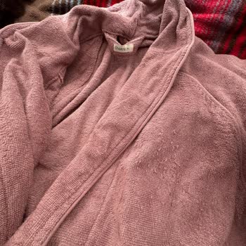 Kısa Sürede Deforme Olan Bornoz Ve Havlular İçin Nakit İade