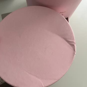 Ayıplı Çiçek Kutusu Ve Boş Kutu Teklifi