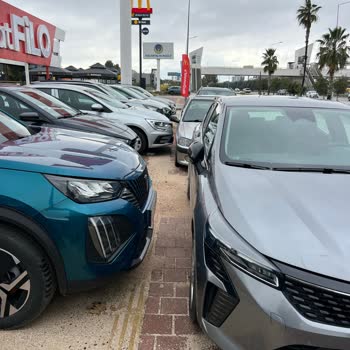 Ziraat Filo’nun Kaldırım İşgali Yaya Güvenliğini Tehlikeye Atıyor