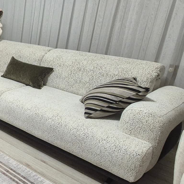 Kusurlu Koltuk Takımı Teslimatı İçin Acil Müşteri Yanıtı Talebi