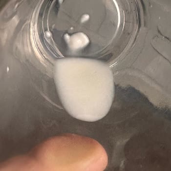 Organik UHT Sütte Katı Maddeler Görüldü, Güvenimiz Sarsıldı