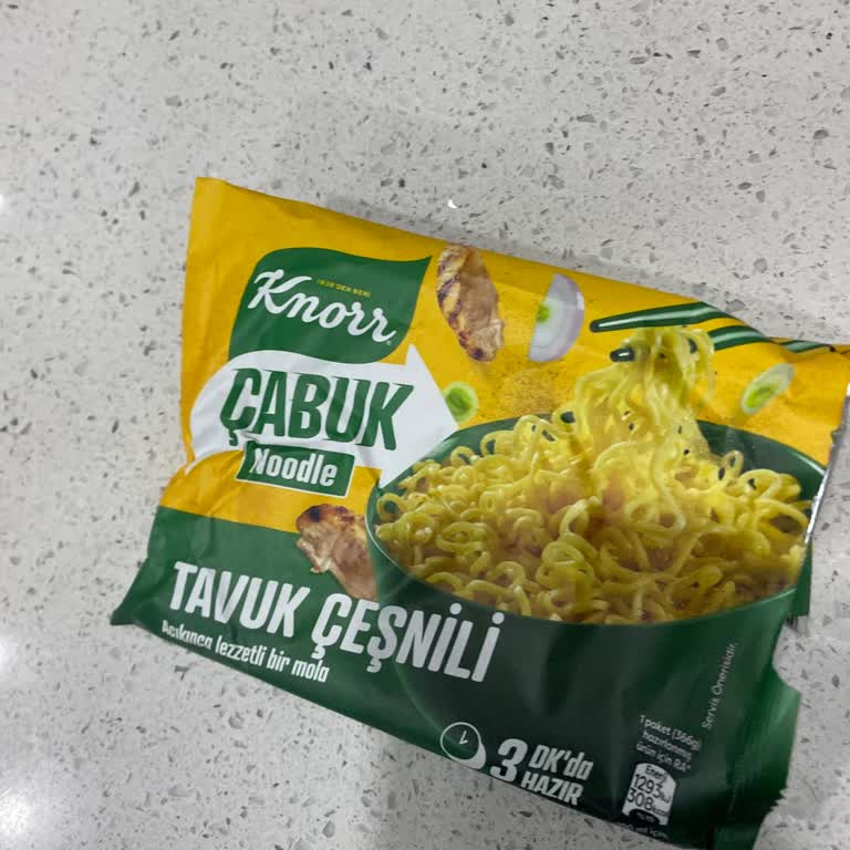 Knorr Noodle’da Şiddetli Plastik Kokusu Çocuk Sağlığını Tehdit Ediyor